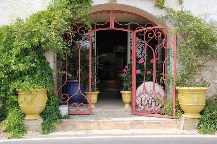 Atelier poterie chez Vases et jarres